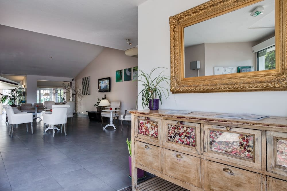 SOWELL HOTELS Domaine de la Petite Isle 3