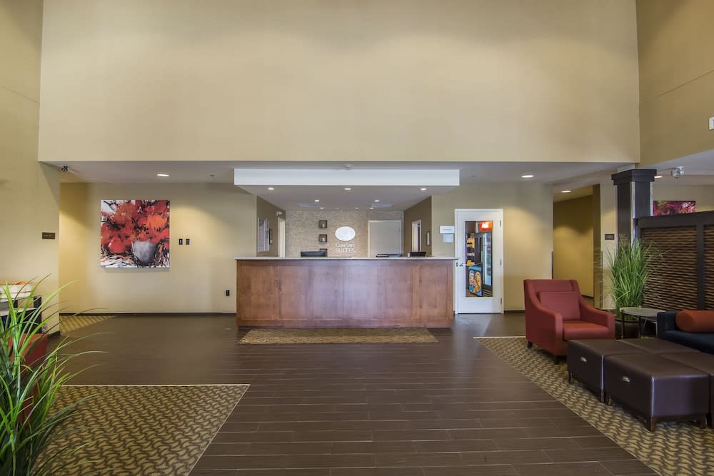 Comfort Suites Regina 2