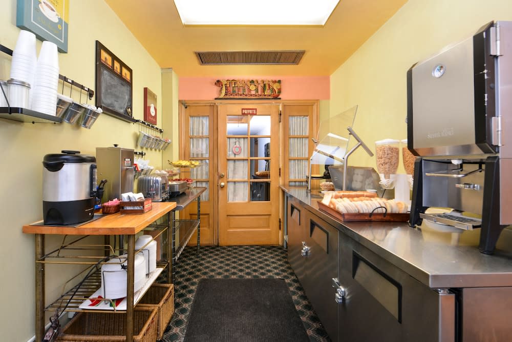 Valued Stay Mayflower 3