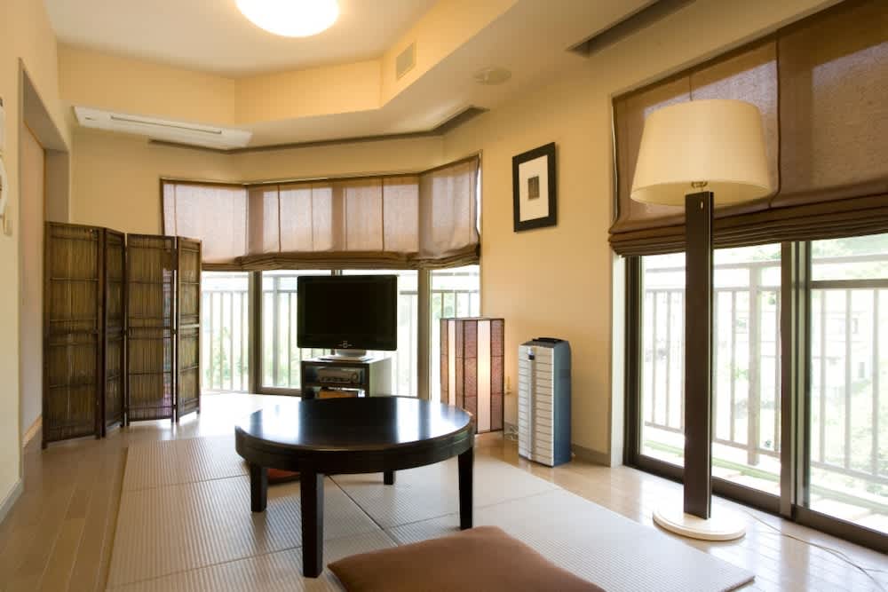 Hotel & Spa Resort LA VISTA Izusan 3