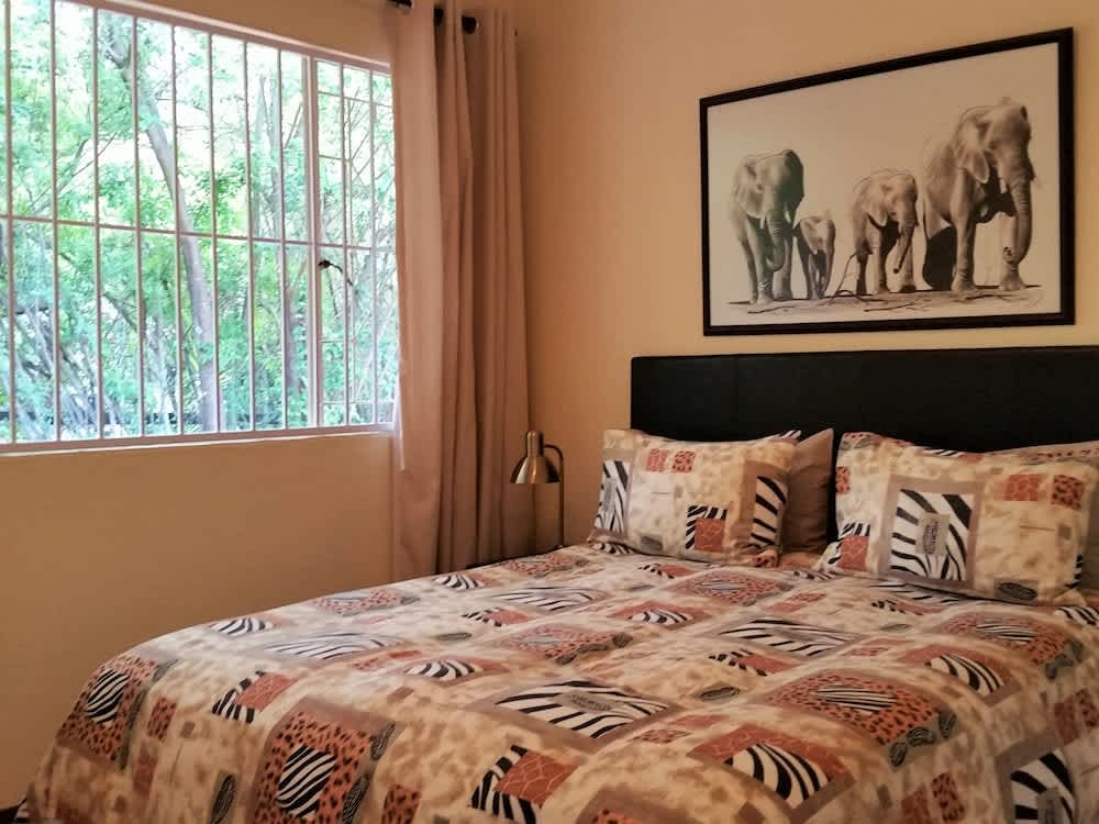 Pine Tree Lodge 2