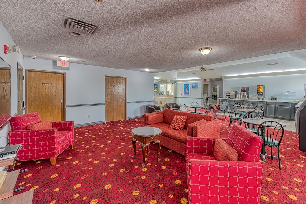 American Inn & suites 4