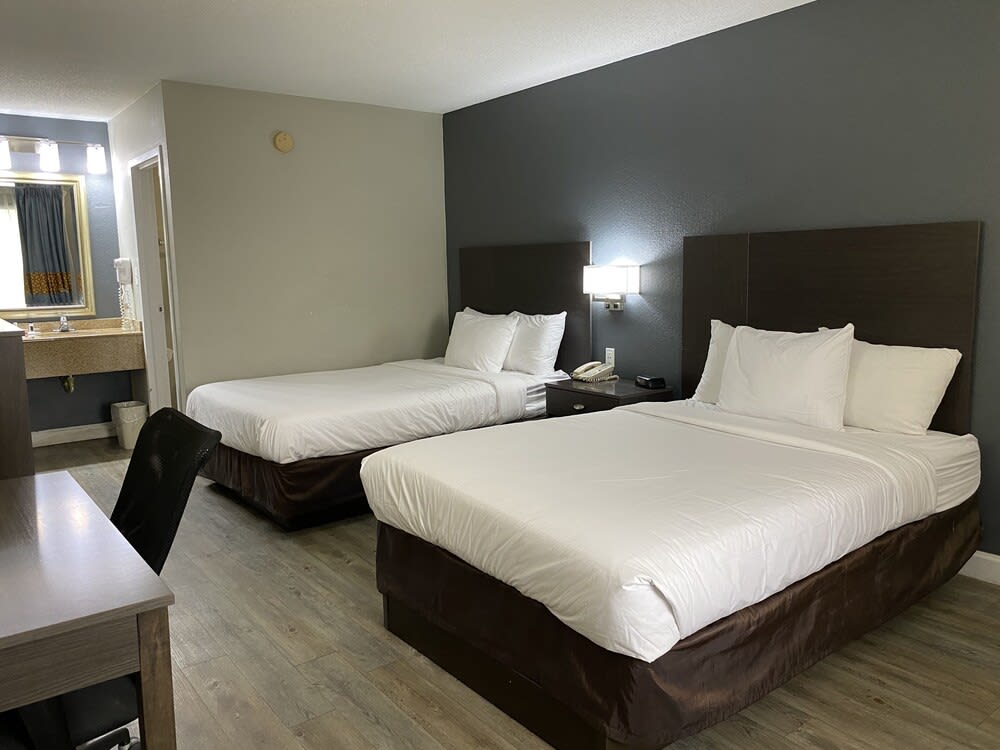 Baymont by Wyndham Wilmington 4