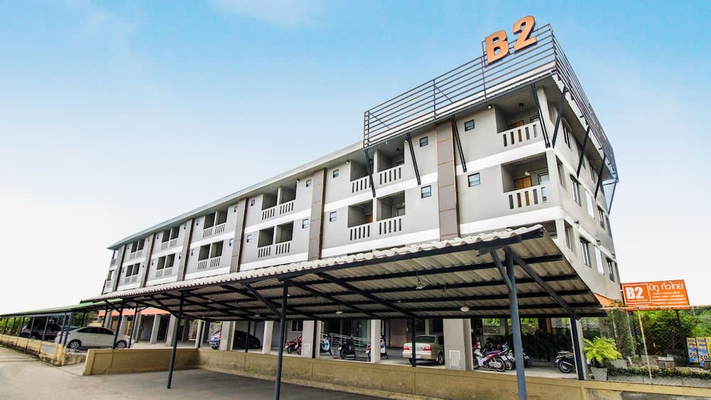 B2 Santitham (Wat Jed Yod) Boutique & Budget Hotel 1