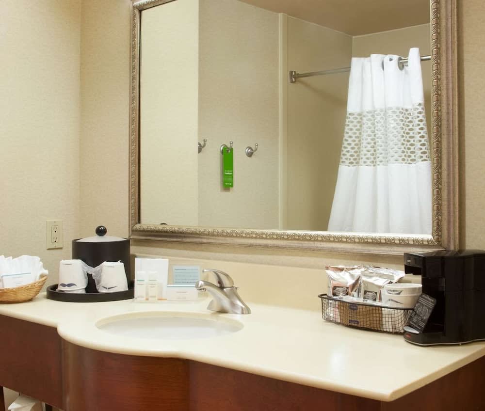 Hampton Inn & Suites Brownsville 2