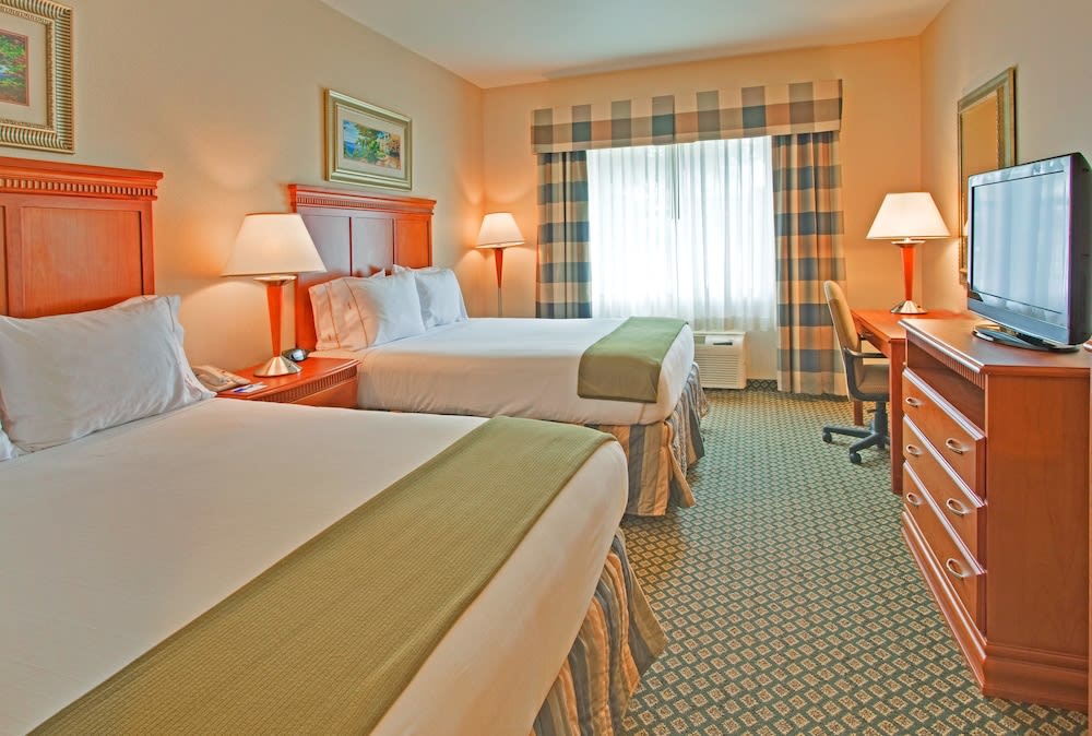 Holiday Inn Express & Suites Rancho Cucamonga by IHG 4