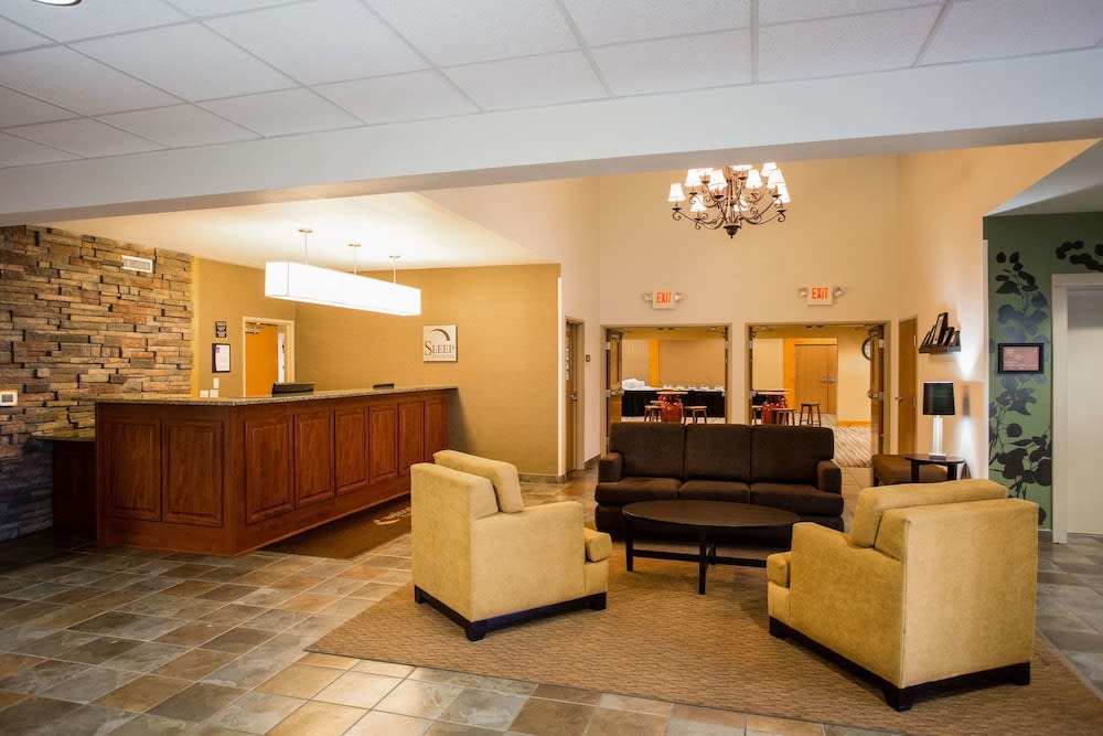 Sleep Inn & Suites Conference Center Eau Claire North 2