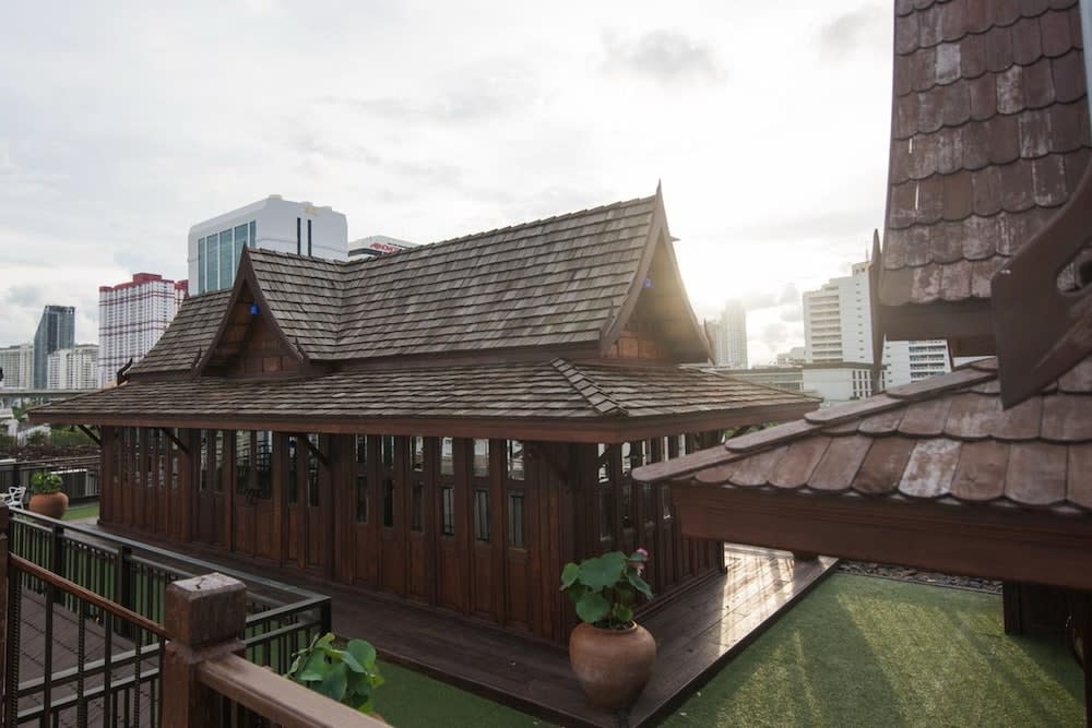 True Siam Rangnam Hotel 1