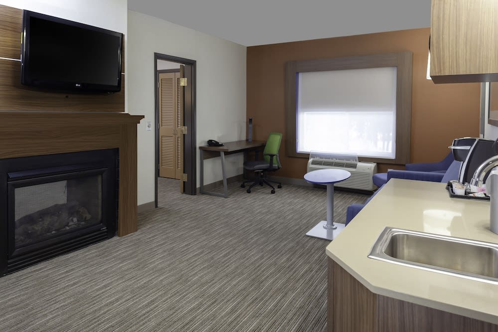Holiday Inn Express & Suites COEUR D ALENE I-90 EXIT 11 by IHG 2