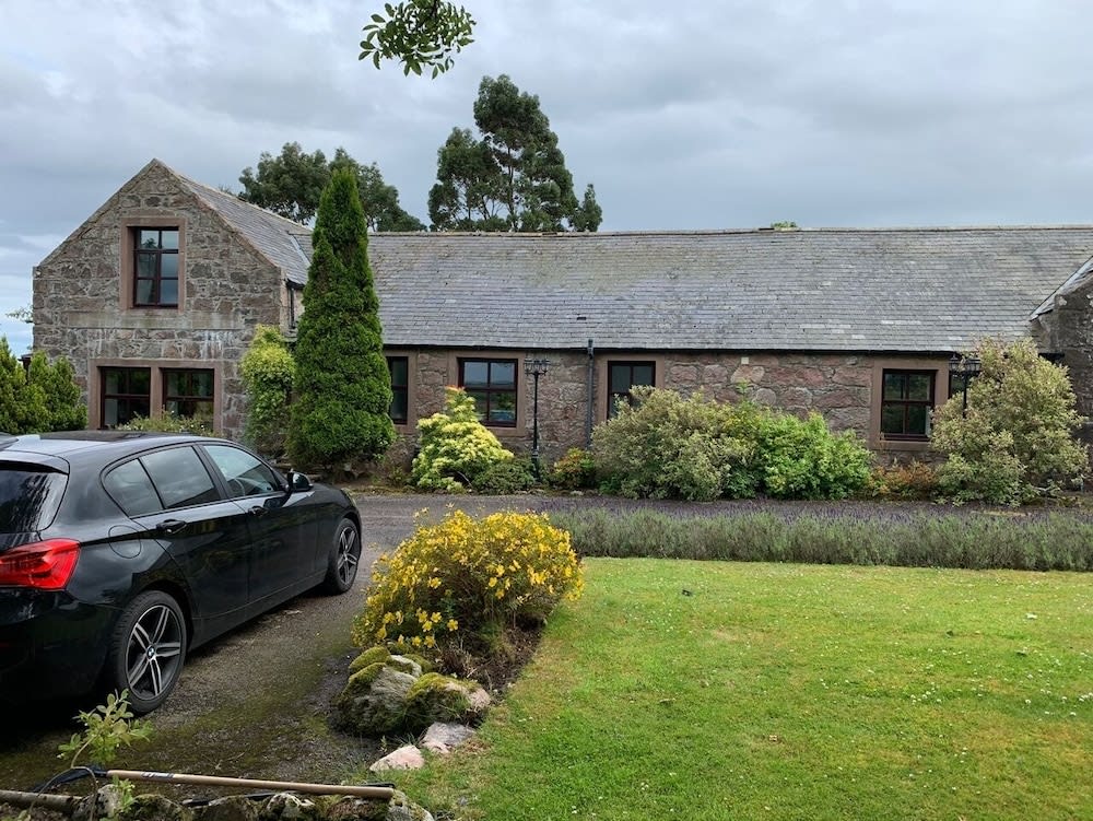 Crawfield Grange 1