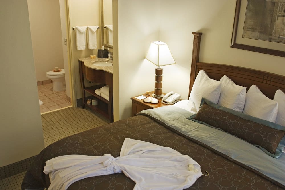 Staybridge Suites Memphis - Poplar Ave East by IHG 3