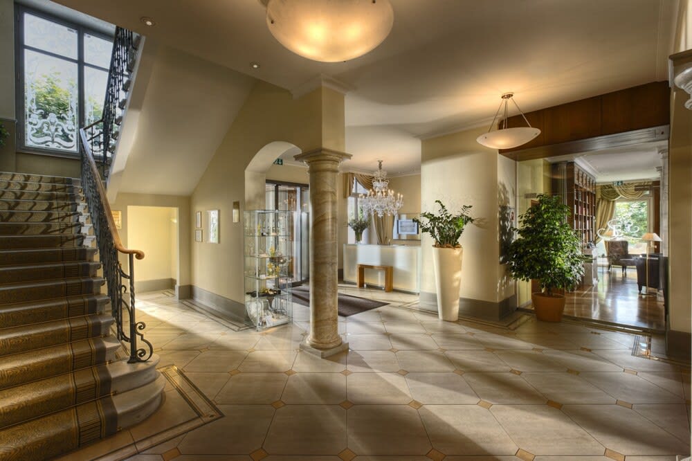 Hotel Eden Spiez 2