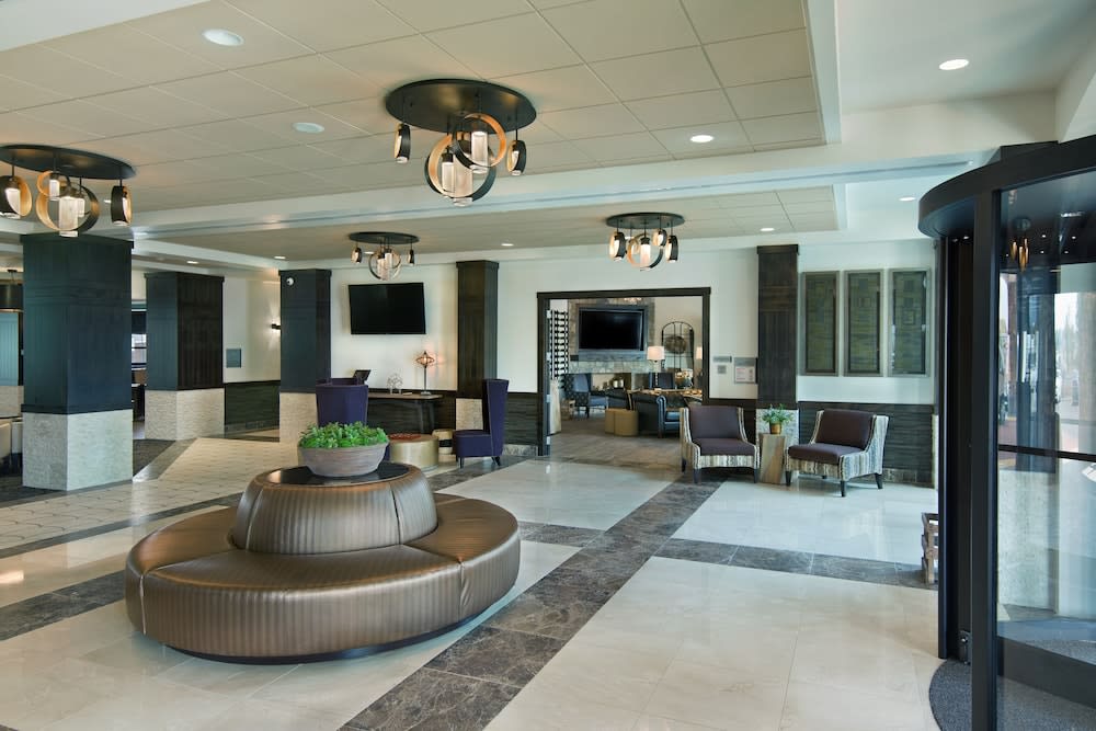 Oxford Suites Sonoma - Rohnert Park 2