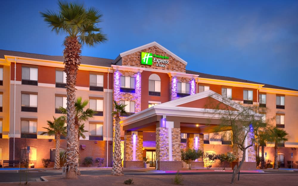 Holiday Inn Express & Suites EL PASO I-10 EAST by IHG 1