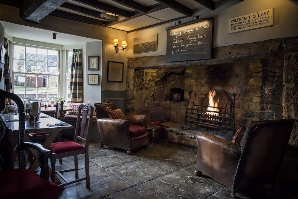 The Howard Arms 2