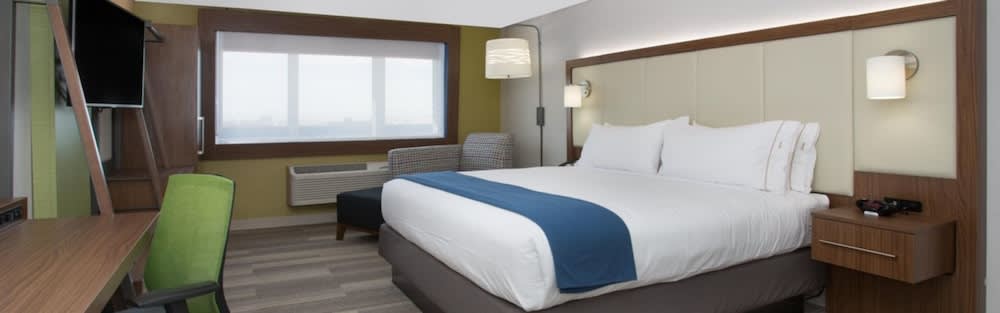 Holiday Inn Express & Suites SOUTHGATE - DETROIT AREA by IHG 2