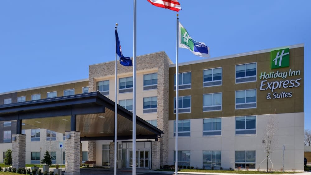 Holiday Inn Express & Suites SOUTHGATE - DETROIT AREA by IHG 1