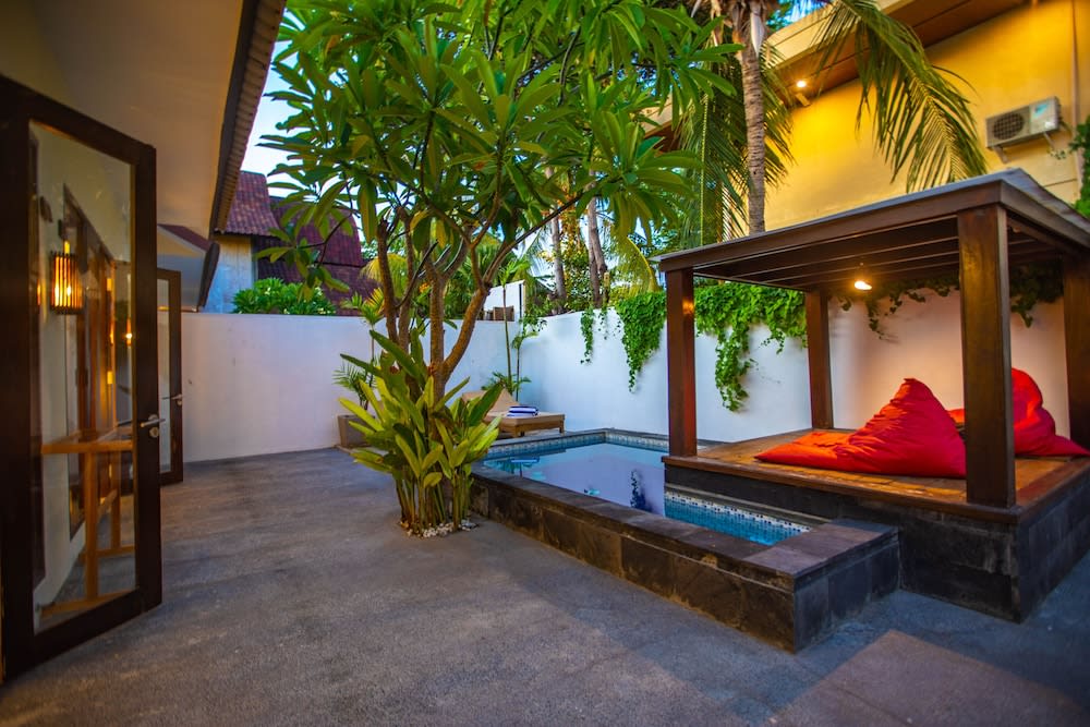 Gili Sands Hotel & Bar 1