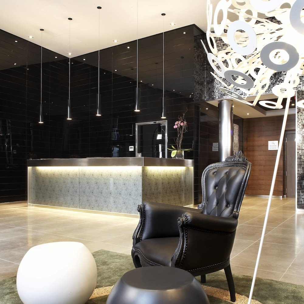 AC Hotel Recoletos by Marriott 3