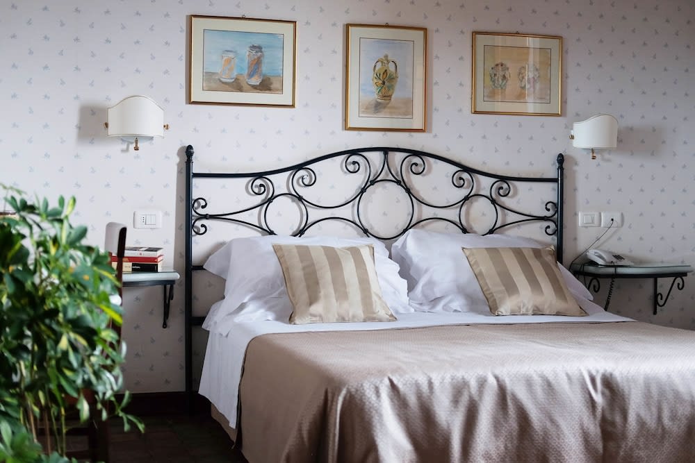 Hotel Villa Favorita 5