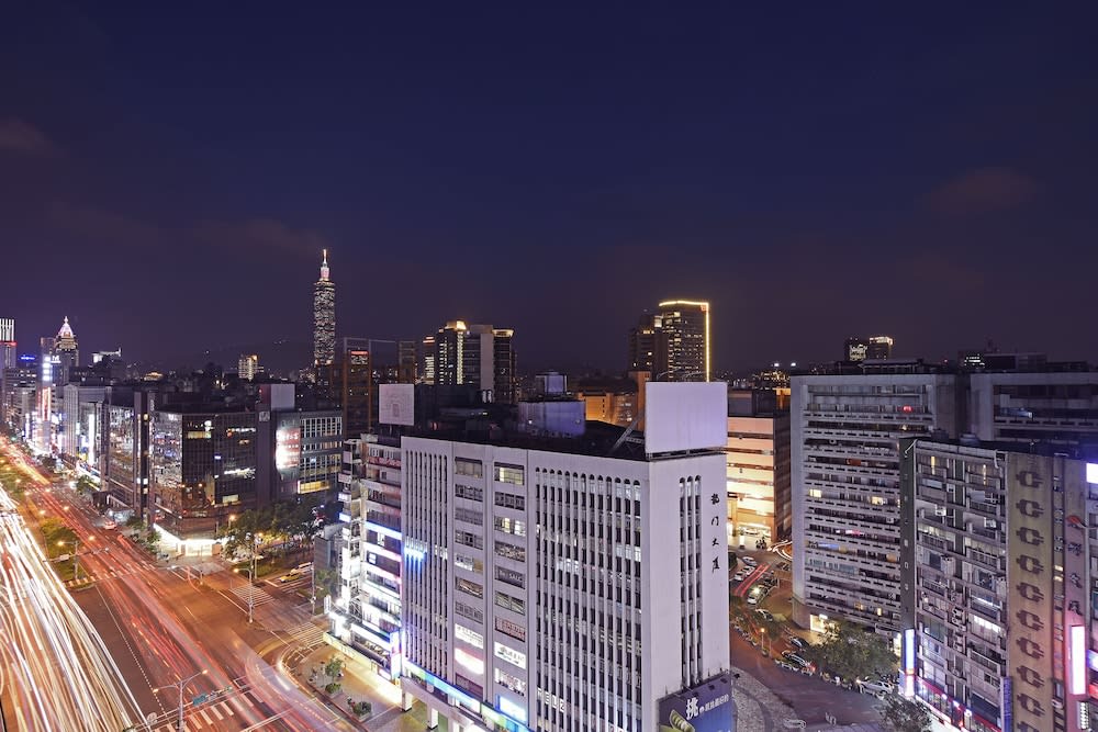 Eastin Taipei Hotel 1