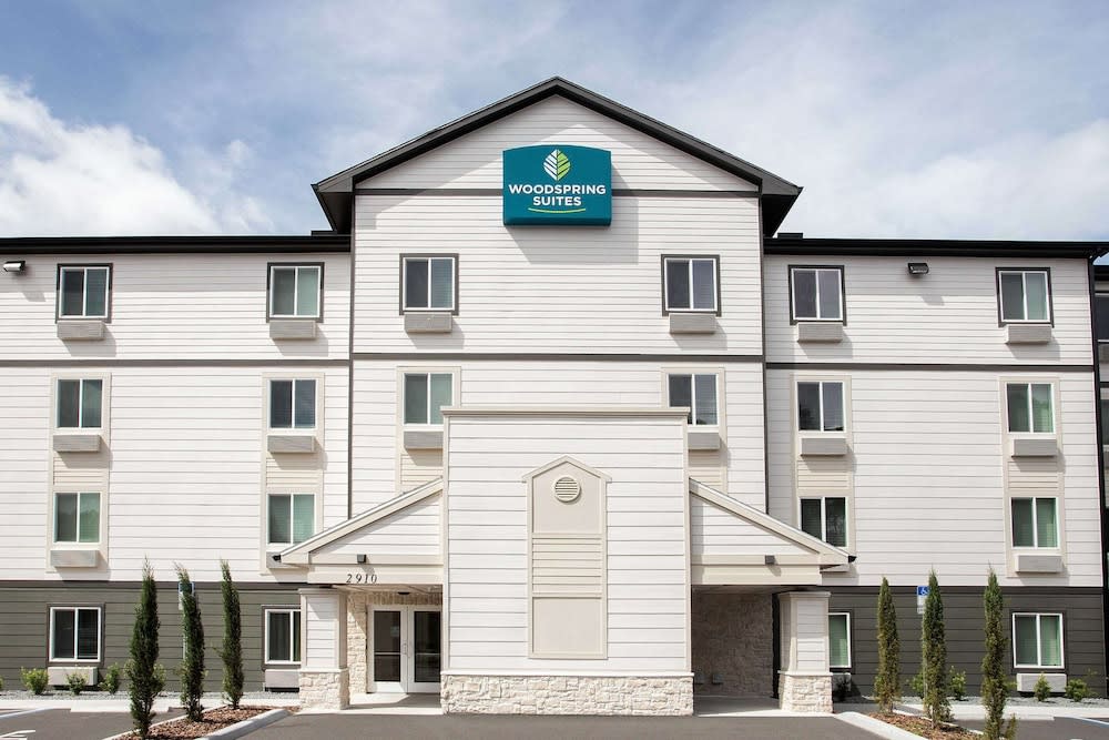 WoodSpring Suites Daytona Beach Int'l Speedway 1