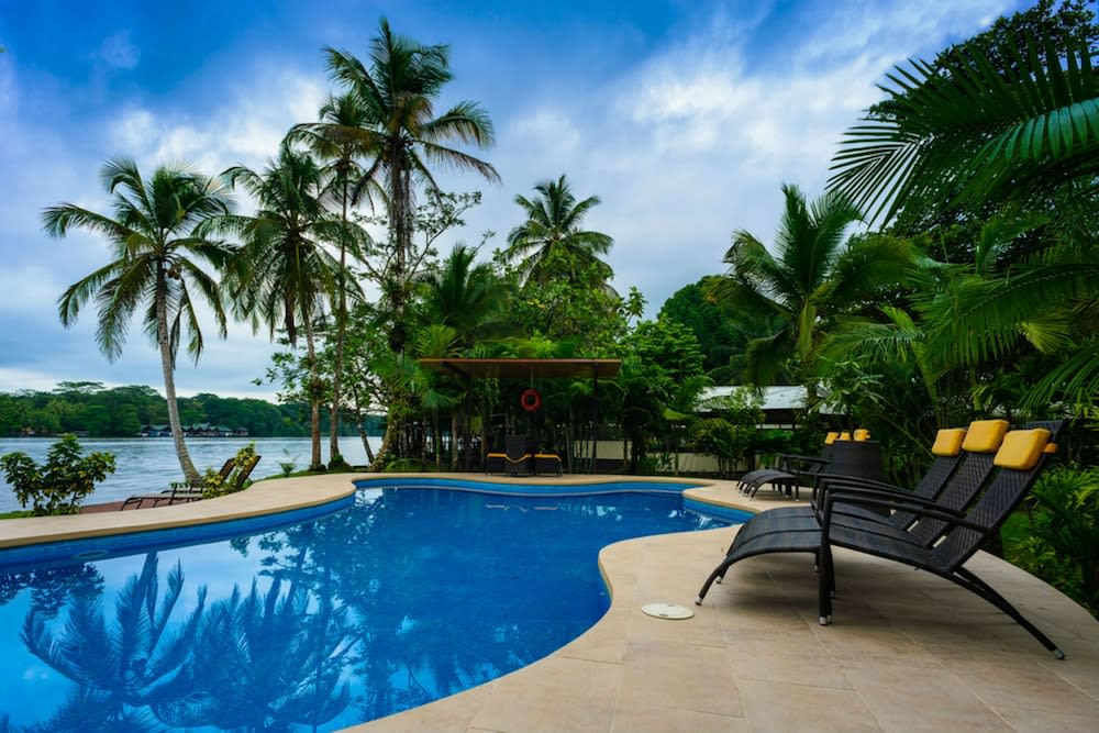 Manatus Hotel 1