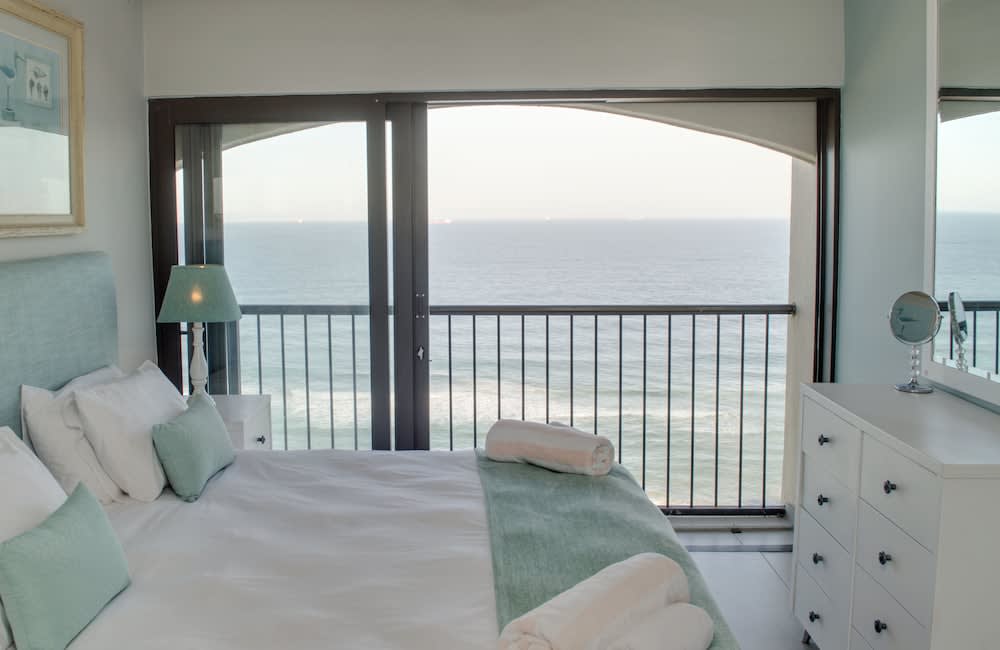 1002 Bermudas - by Stay in Umhlanga 1