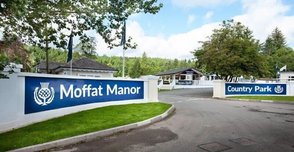 Moffat Manor Holiday Resort 1