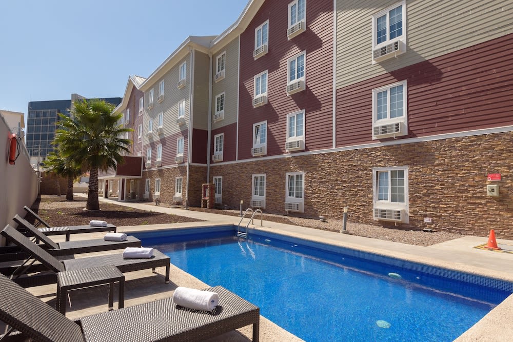 Extended Suites Mexicali Catavina 1