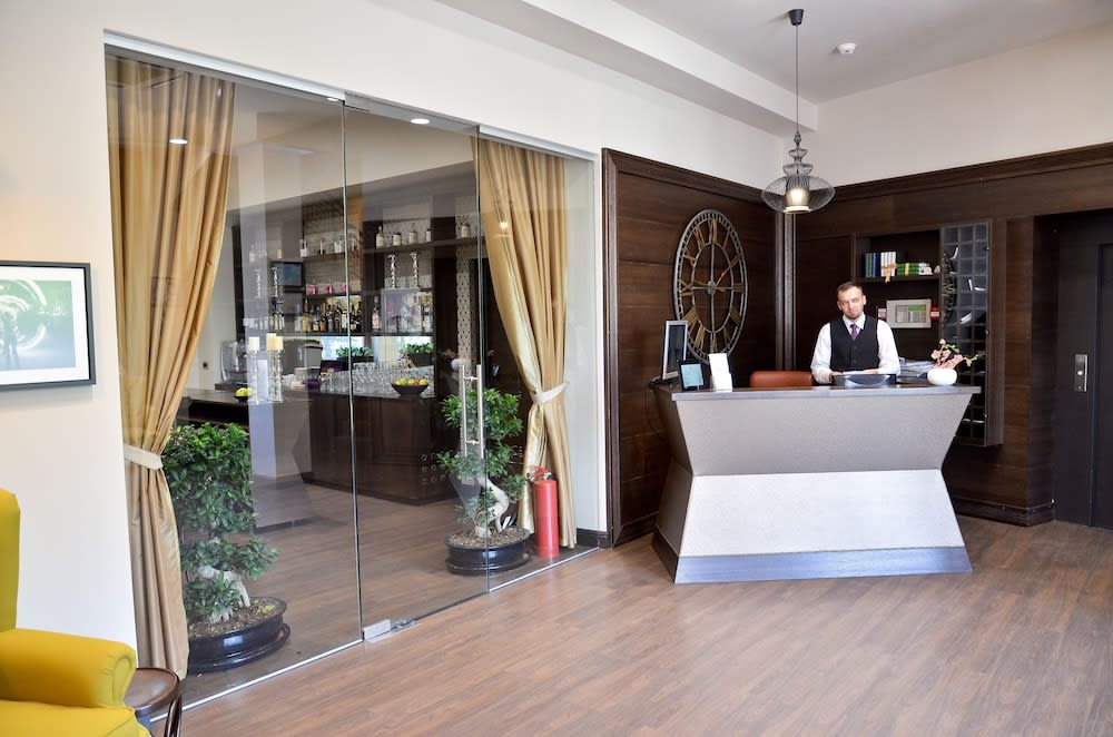 Capitolina City Chic Hotel 3