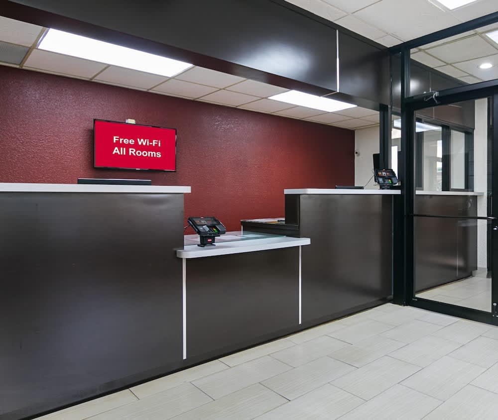 Red Roof Inn Forsyth 2