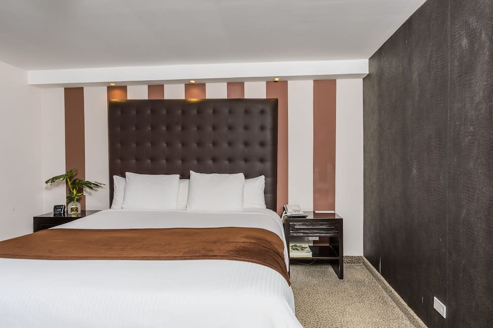 Riande Urban Hotel 4