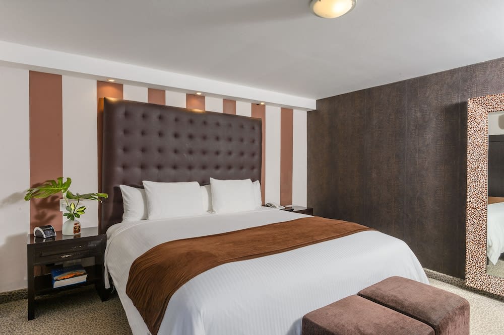 Riande Urban Hotel 5