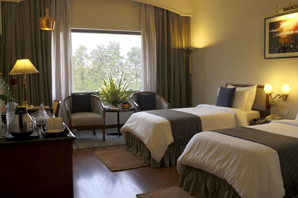 Hotel Clarks Varanasi Limited 4