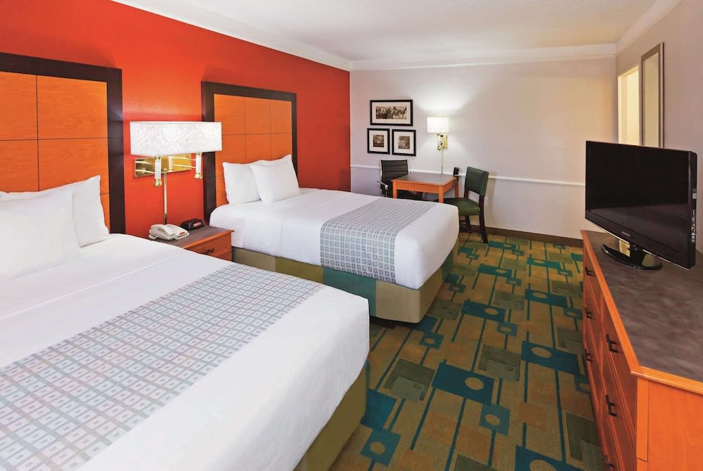 Baymont by Wyndham Lubbock - Downtown Civic Center 2