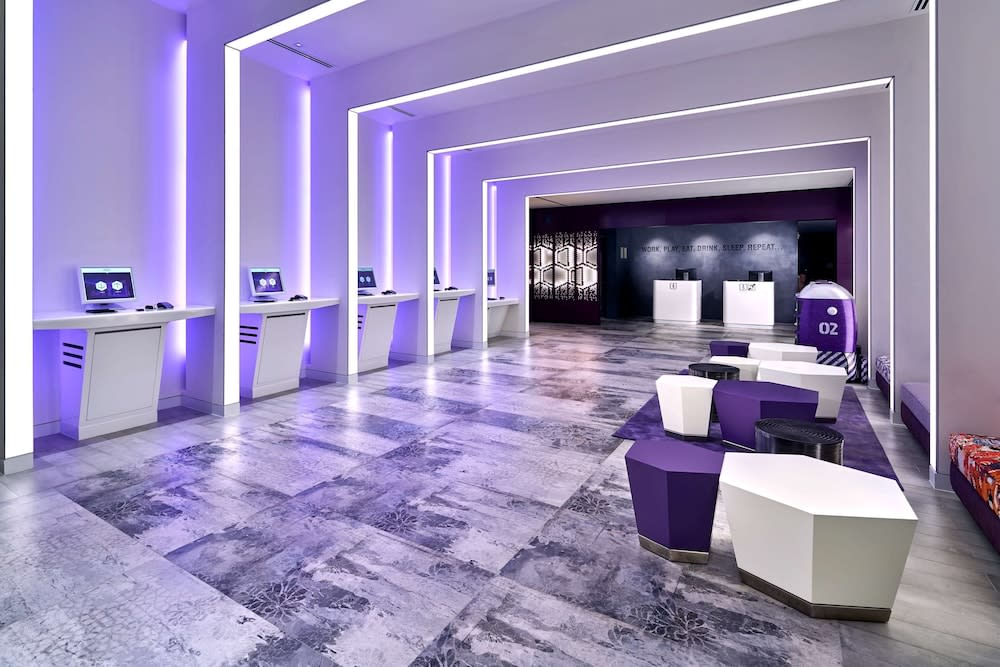 YOTEL Singapore Orchard Road 5