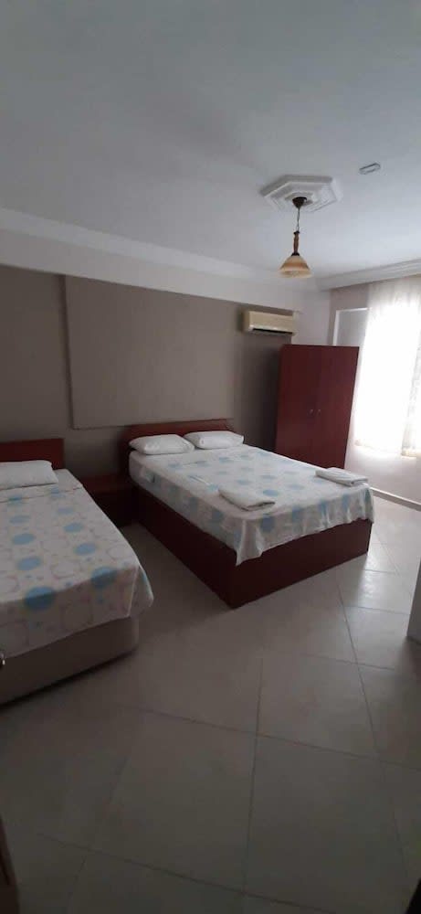 Everest Apart Hotel 1