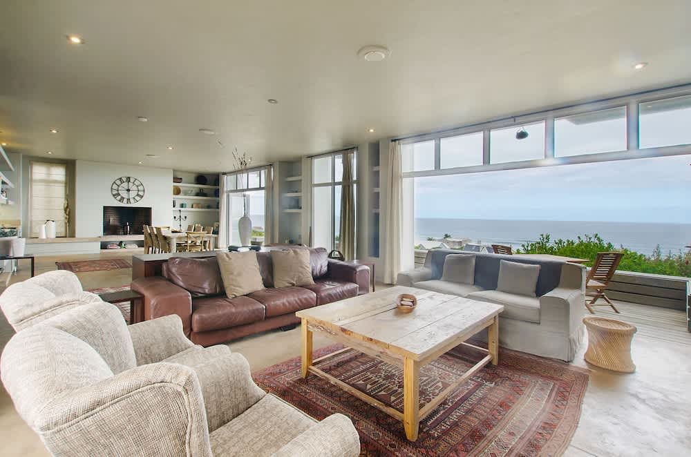 10 Elf Beach House 1
