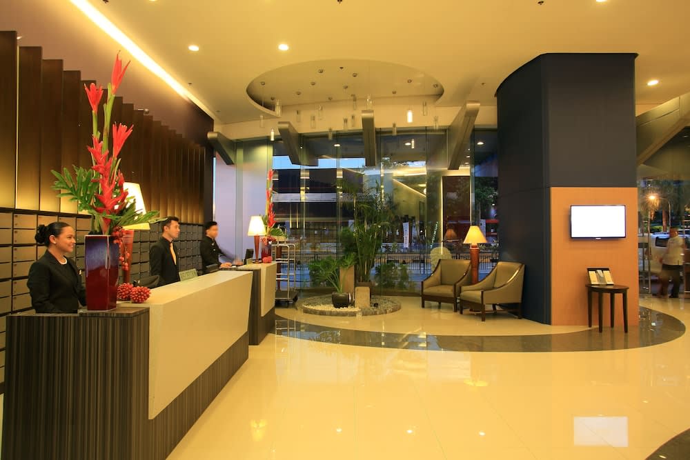 The Malayan Plaza Hotel 1