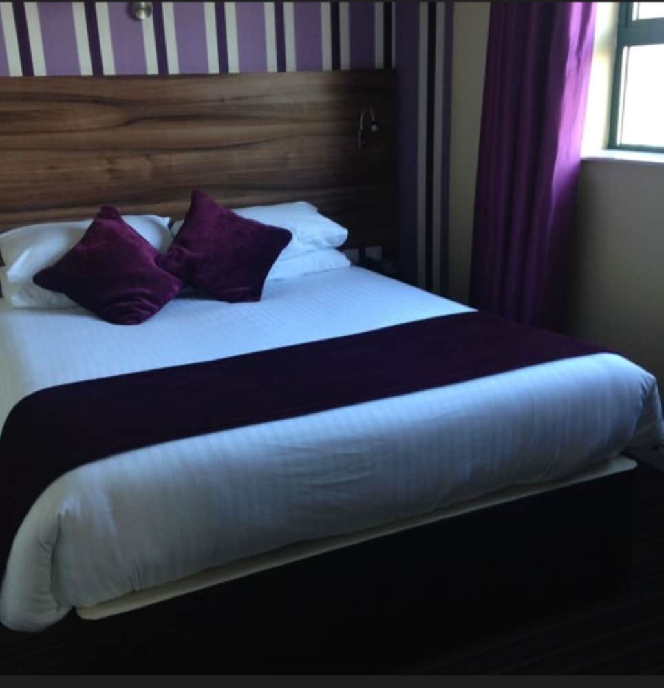 Mourne Country Hotel 5