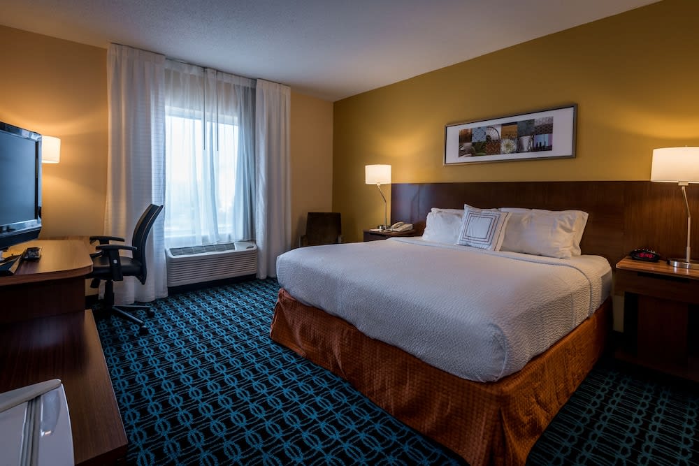 Fairfield Inn & Suites Savannah I-95 South 4