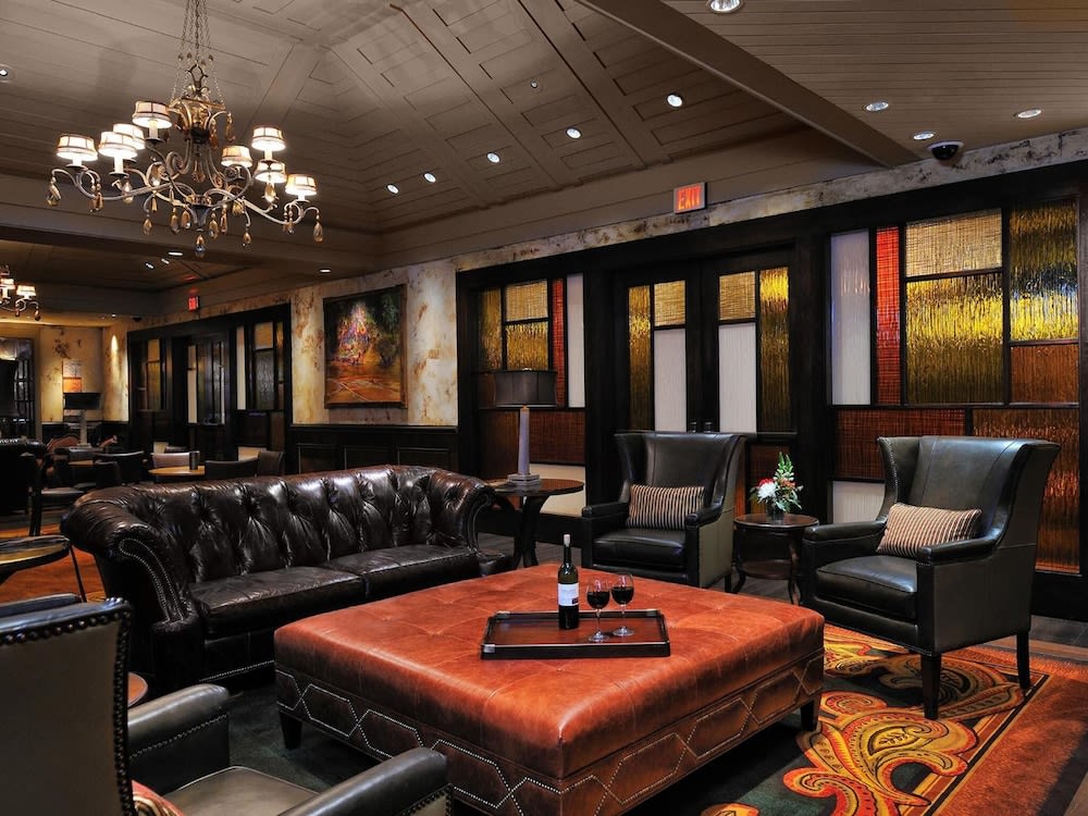 L’Auberge Casino Resort Lake Charles 2
