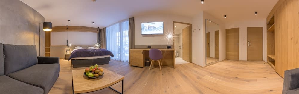 KOSIS Sports Lifestyle Hotel 4