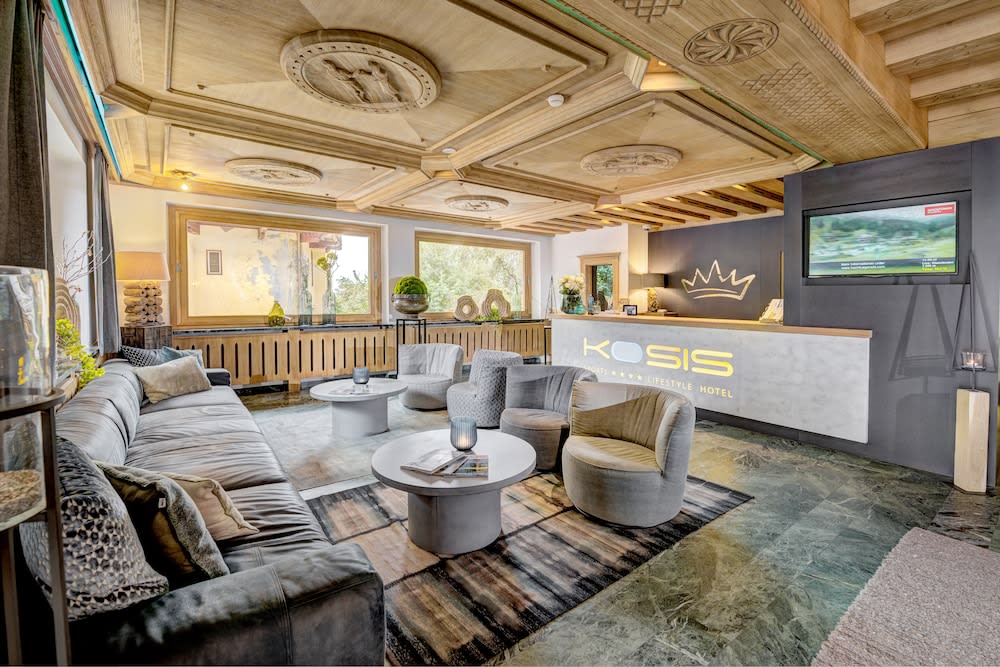 KOSIS Sports Lifestyle Hotel 5