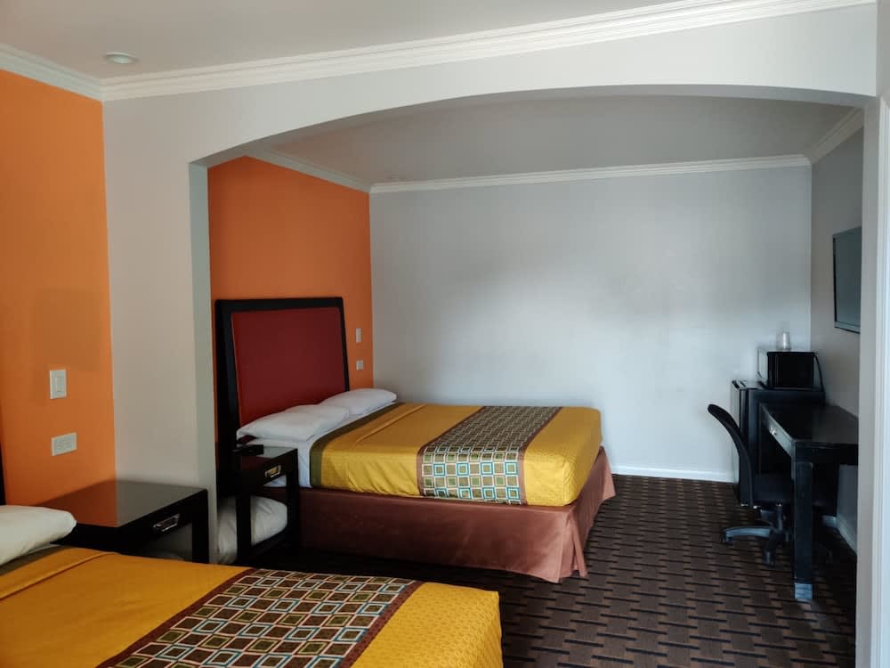 LYFE INN & SUITES by AGA - LAX Airport 2