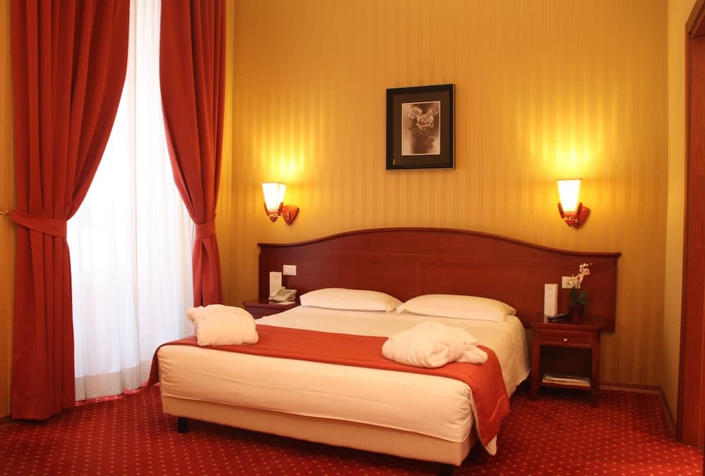 Augusta Lucilla Palace, Rome | Best deals | lastminute.com