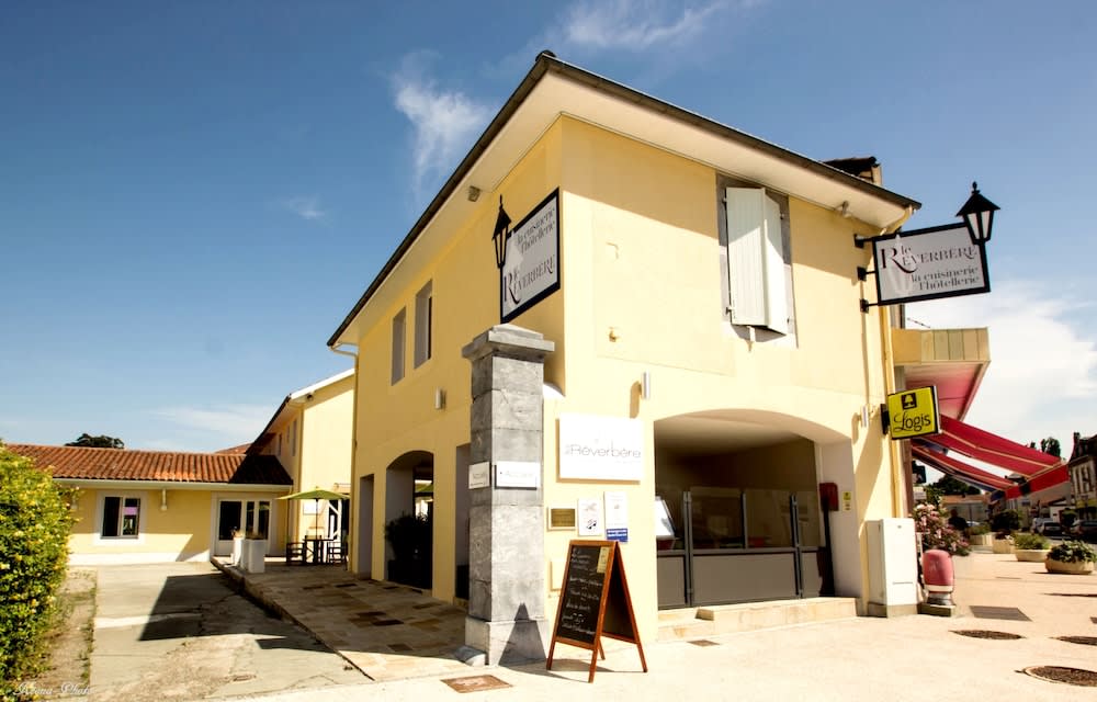 Le Réverbère - La Cuisinerie - L'Hôtellerie 1