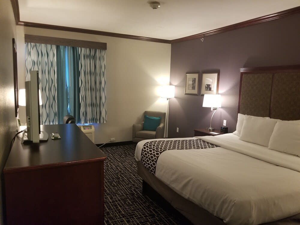 La Quinta by Wyndham Lindale 5