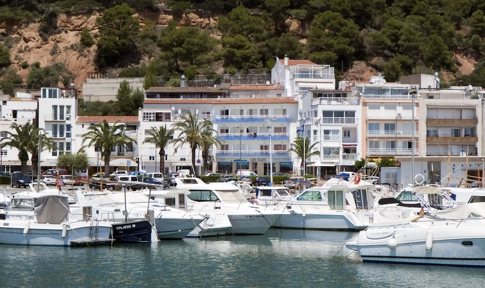 Hotel & Diving les Illes 1